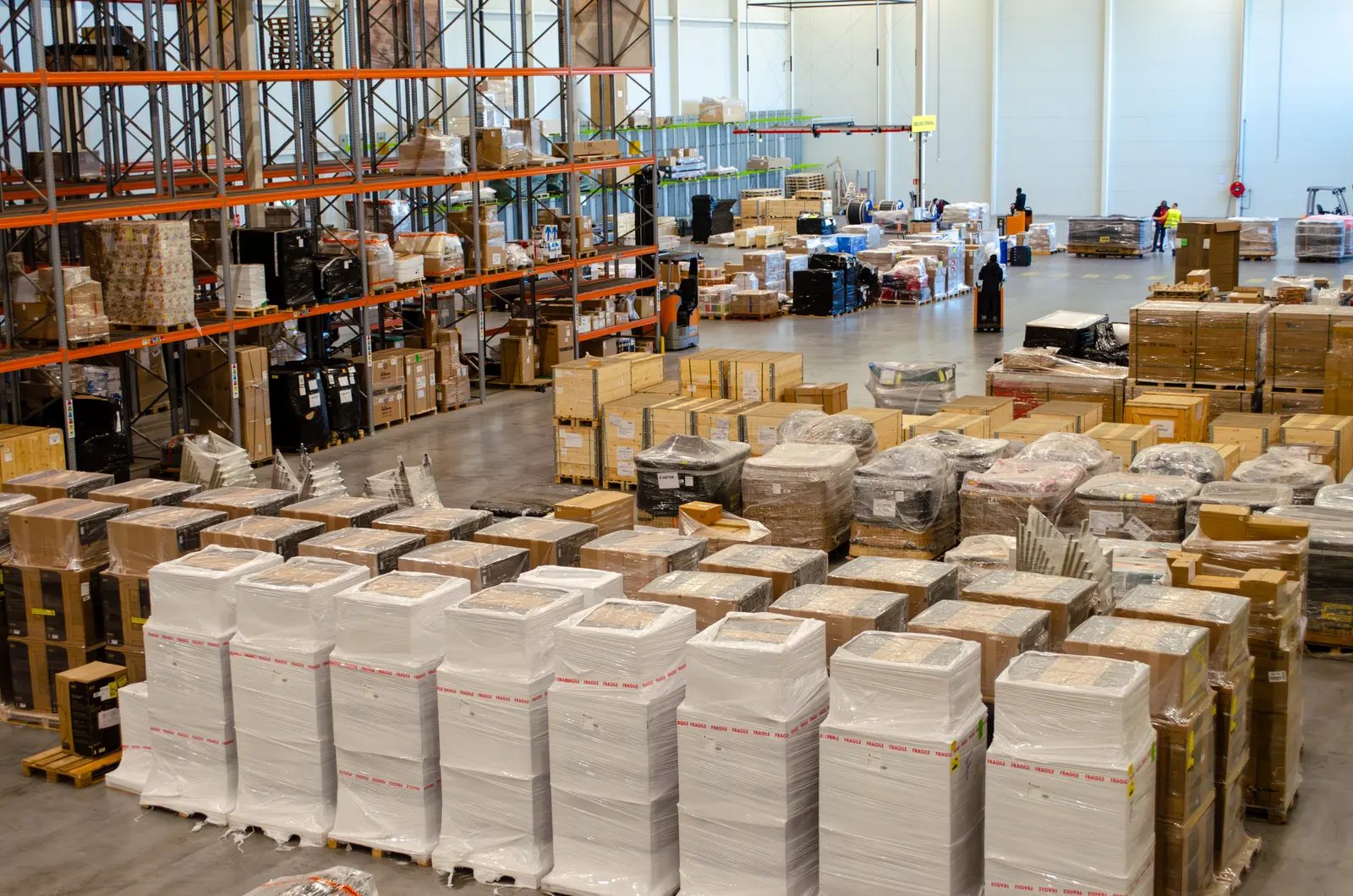 Inside the Reibel warehouse in Hoofddorp: racking and wrapped pallets